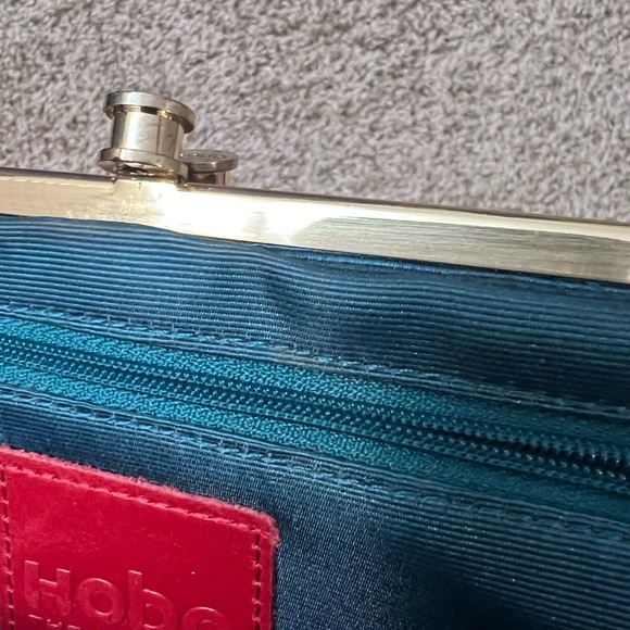 Beautiful HOBO Sadie Wallet 🤩🤩🤩🤩 - Picture 7 of 8